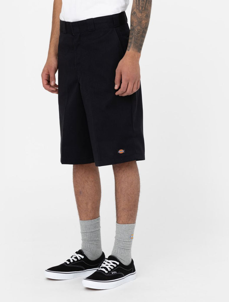 Dickies shorts store with tool pocket